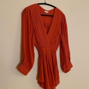 Anthropologie size medium pleated coral long sleeve tie blouse Leifsdottir